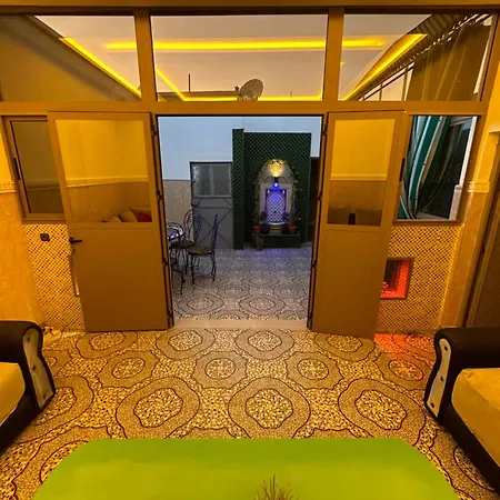 5 Min Aeroport Appartement Avec Terrasse Et Grand Appartement Marrakesh Exterior photo